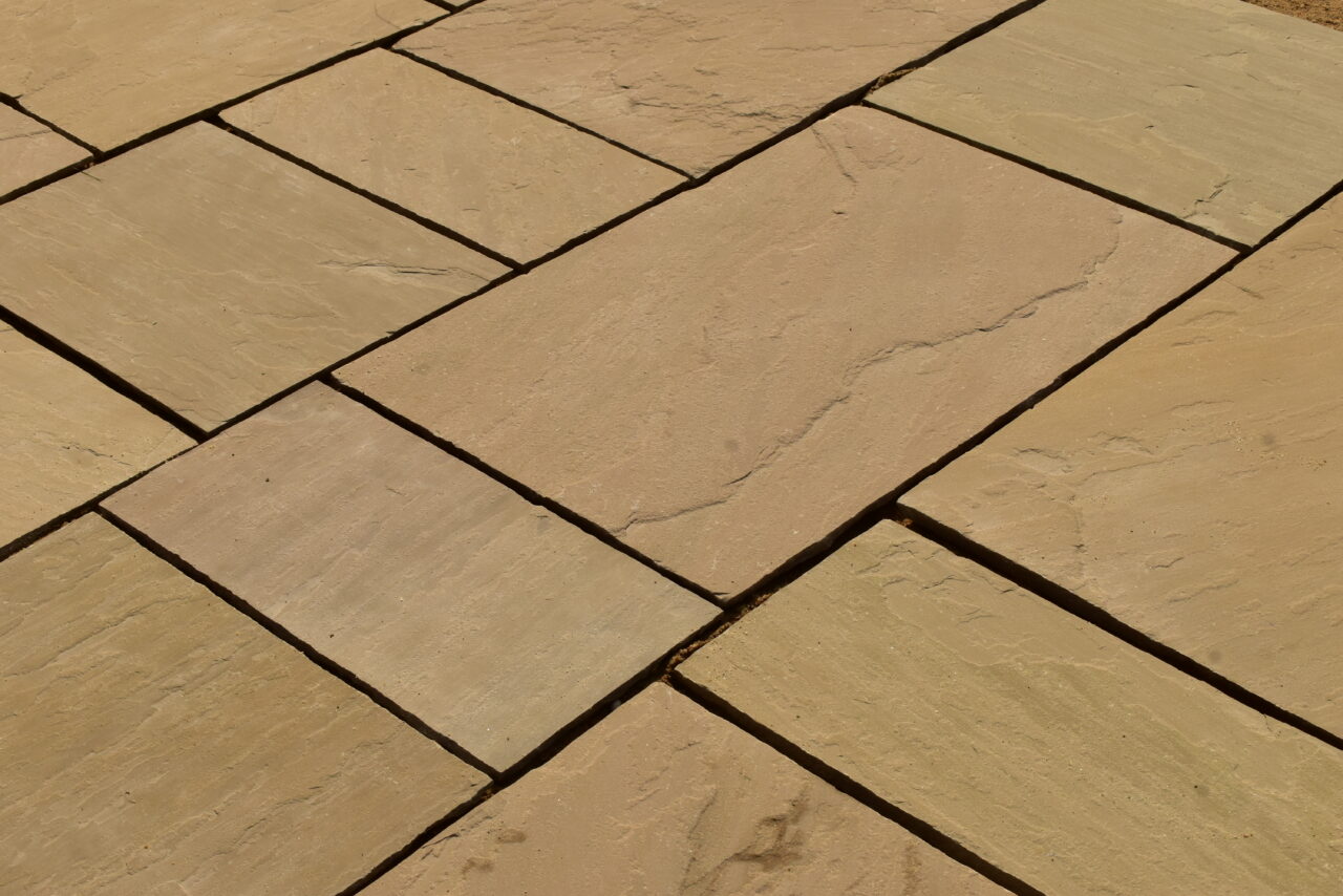 Quality Pavers with range of Colour & textures-Runjhun Export